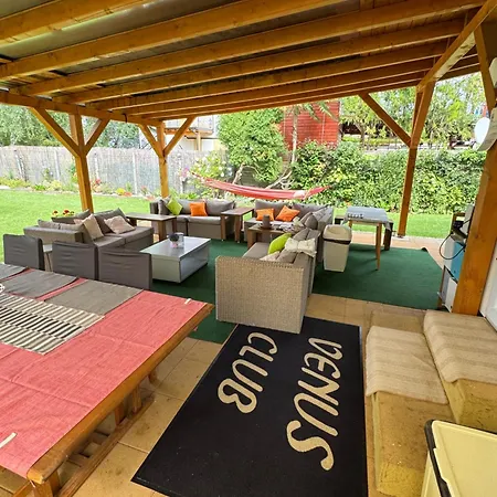 Prázdninový dům Balaton Family With 3 Bedrooms And Private , Private Parking *